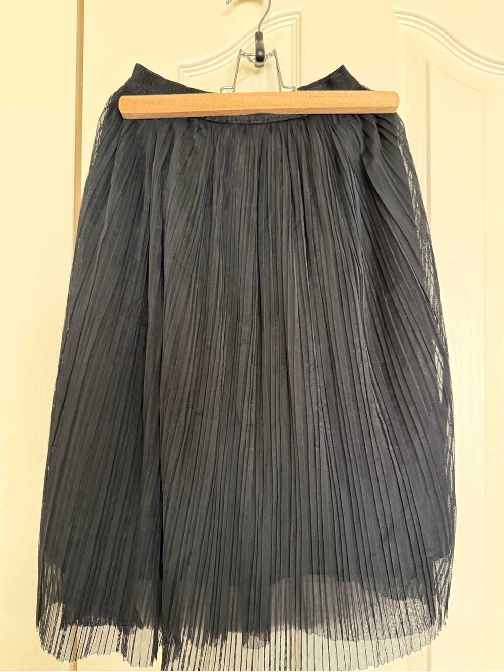 Black Pleated Midi Skirt for girls